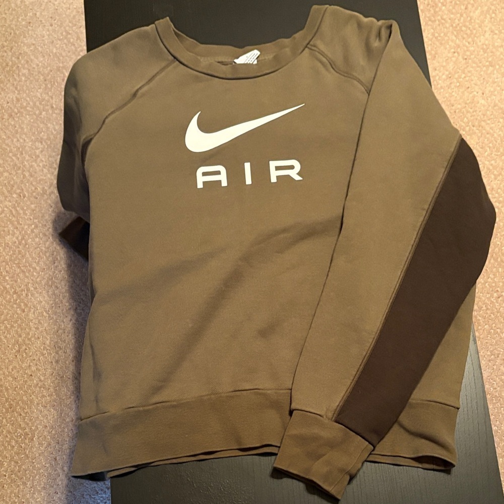 Nike Men's Army Green with Black Accents Crewneck Sweatshirt - Size L